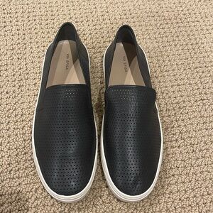 Via Spiga Mesh Black Slides